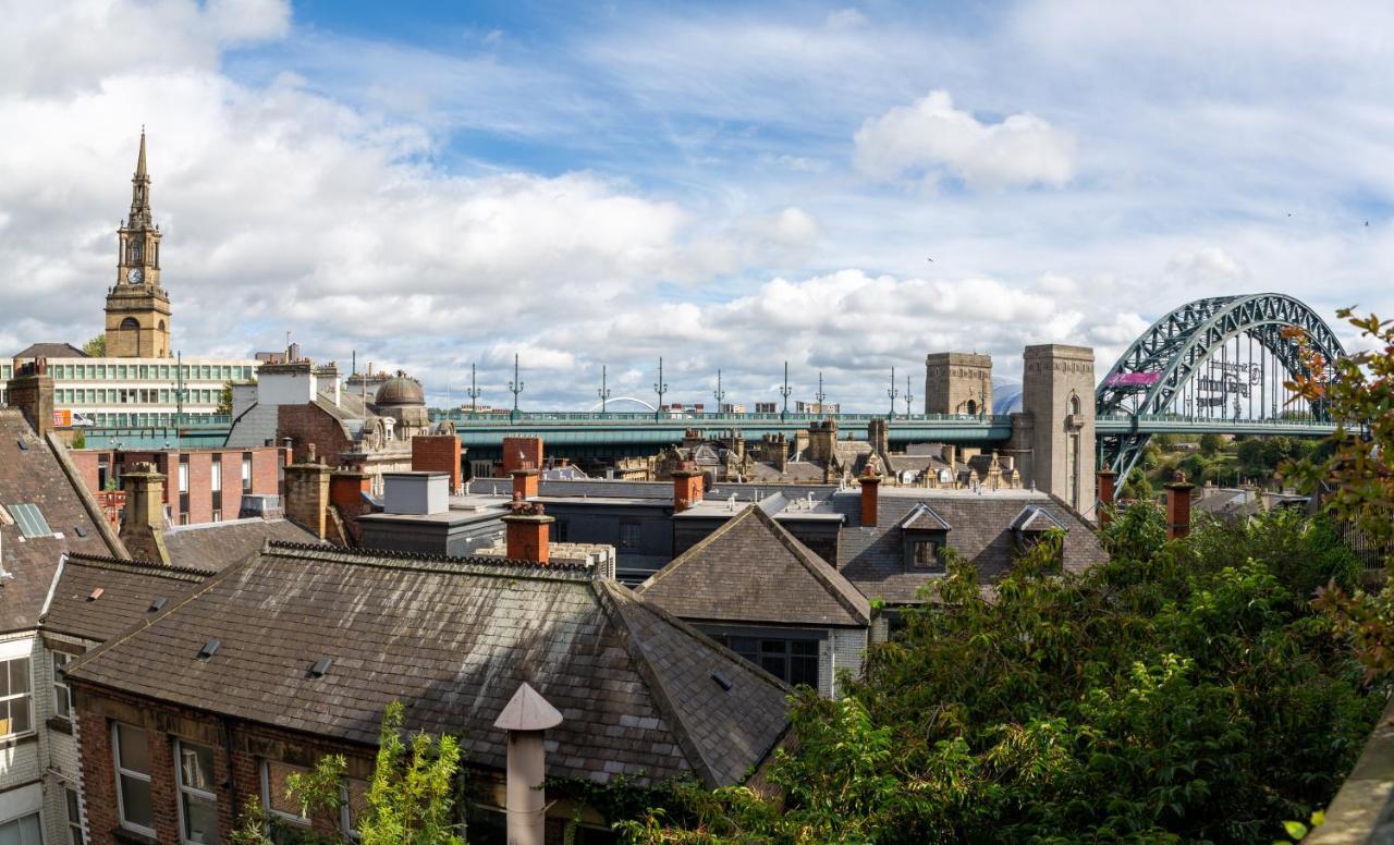 Newcastle City Centre Spacious Town House Free Parking And Wifi المظهر الخارجي الصورة