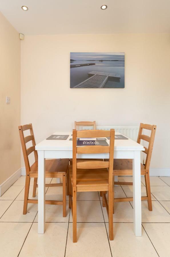 Newcastle City Centre Spacious Town House Free Parking And Wifi المظهر الخارجي الصورة