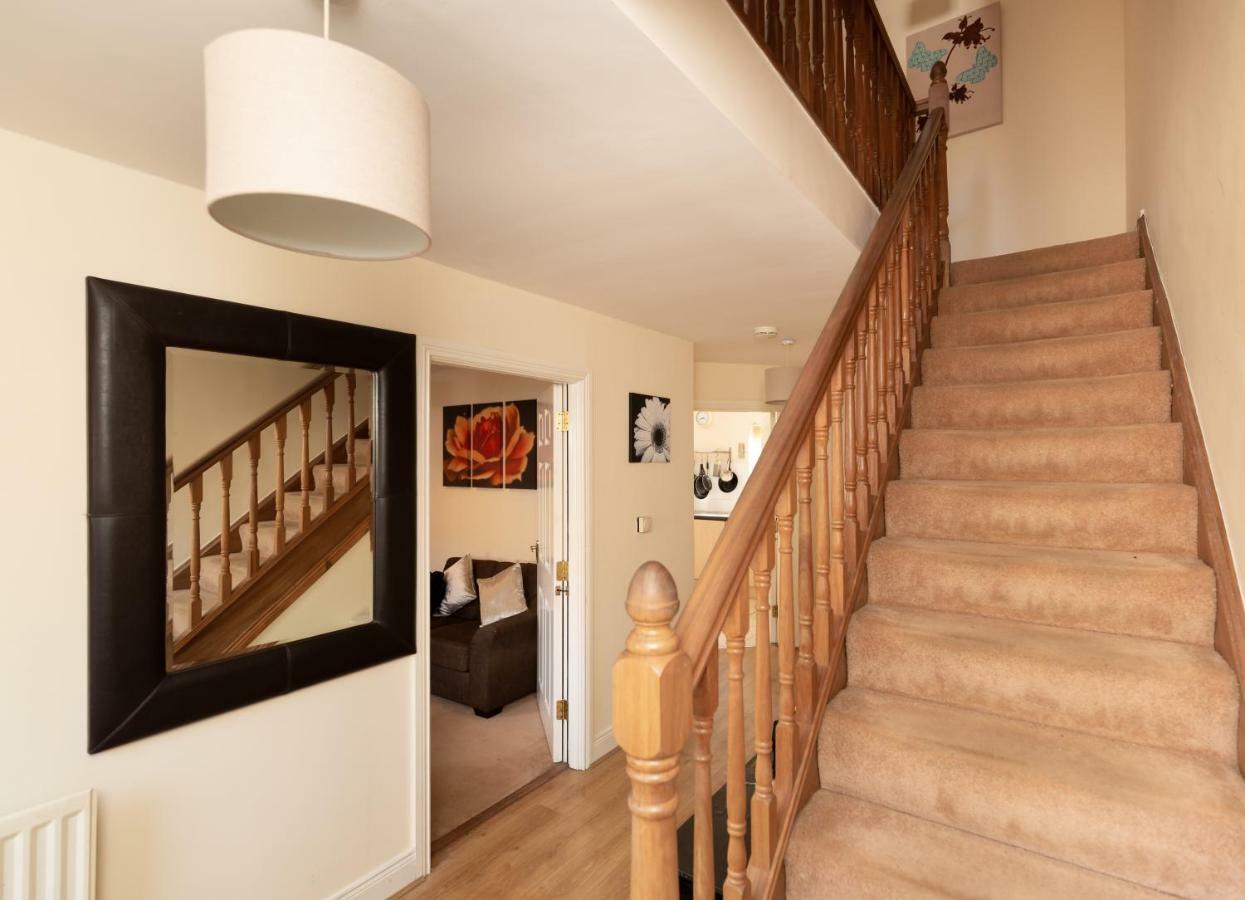 Newcastle City Centre Spacious Town House Free Parking And Wifi المظهر الخارجي الصورة